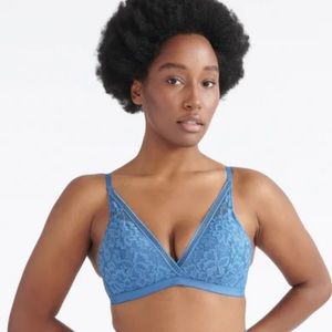 knix deep v lace bra